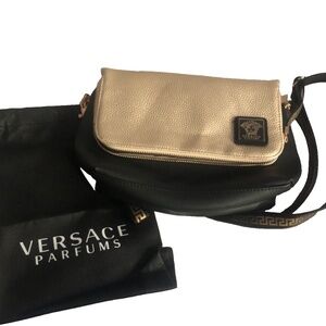 Versace Parfums Women’s Purse Black Gold Clutch/ Crossbody Zip 3 In 1 Bag